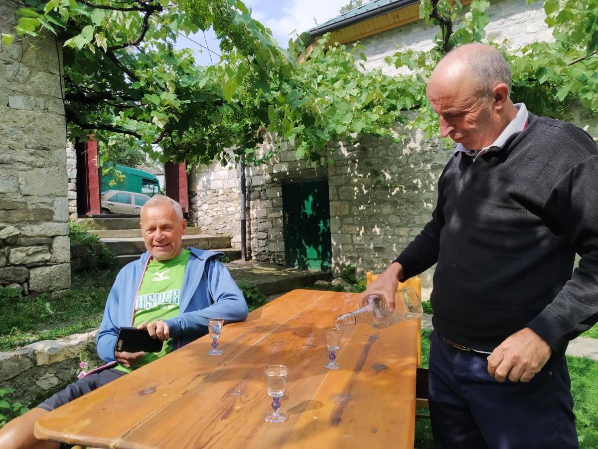 Guesthouse Shtini Fshat Buitenkant foto