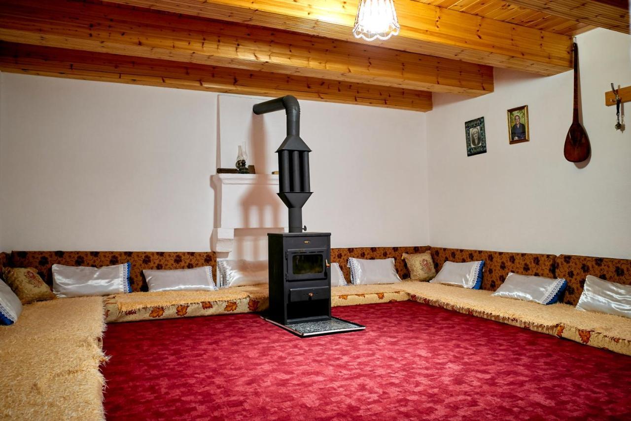 Guesthouse Shtini Fshat Buitenkant foto